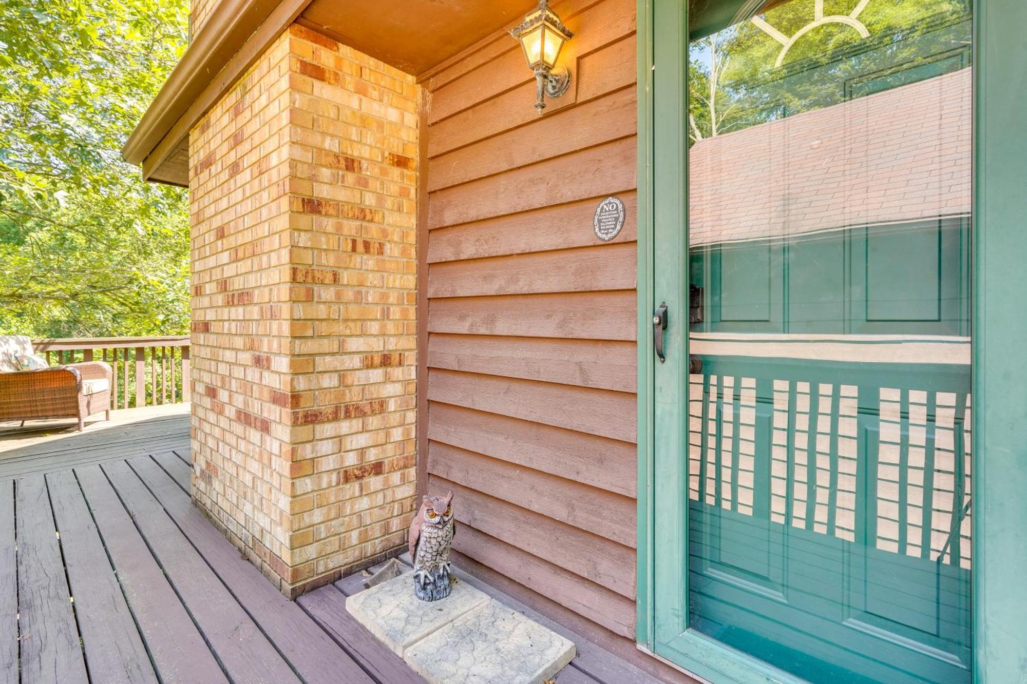 Howard Cabin Rental About 3 Mi To Apple Valley Lake! Mount Vernon Εξωτερικό φωτογραφία